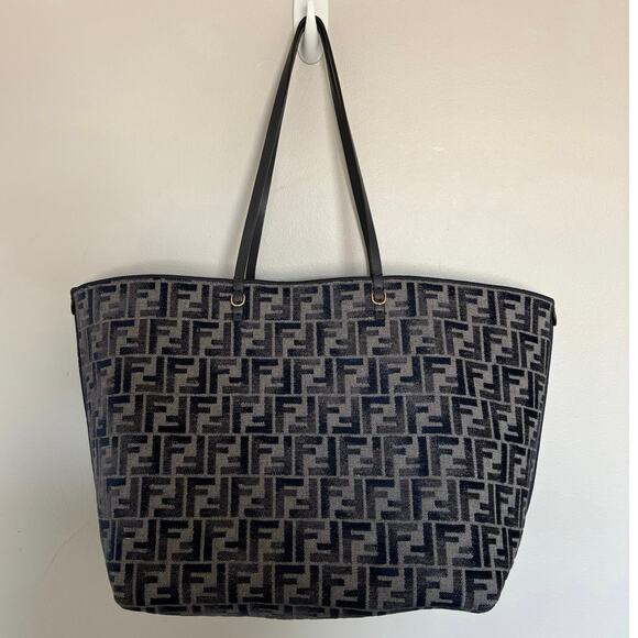 Fendi FF Zucca Monogram Dark Blue Large Roll Reversible Shopper - Picture 4 of 16